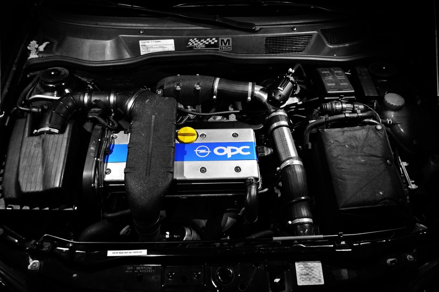 Двигатель Opel Z20LET