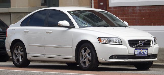 Двигатель Volvo S40