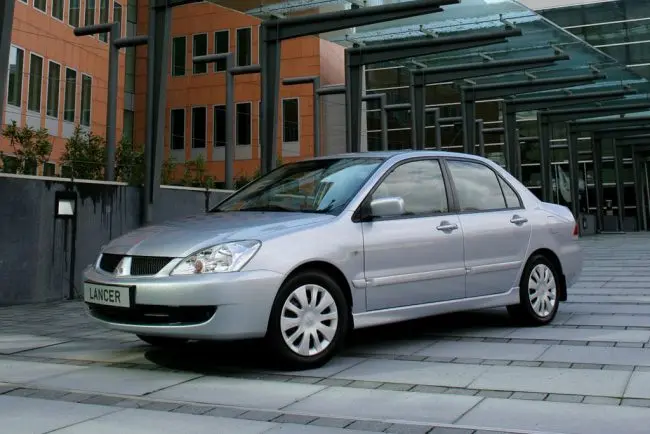 Двигатели Mitsubishi Lancer
