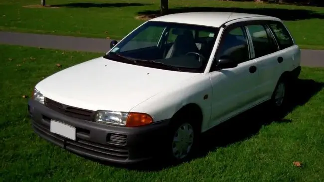 Двигатели Mitsubishi Libero