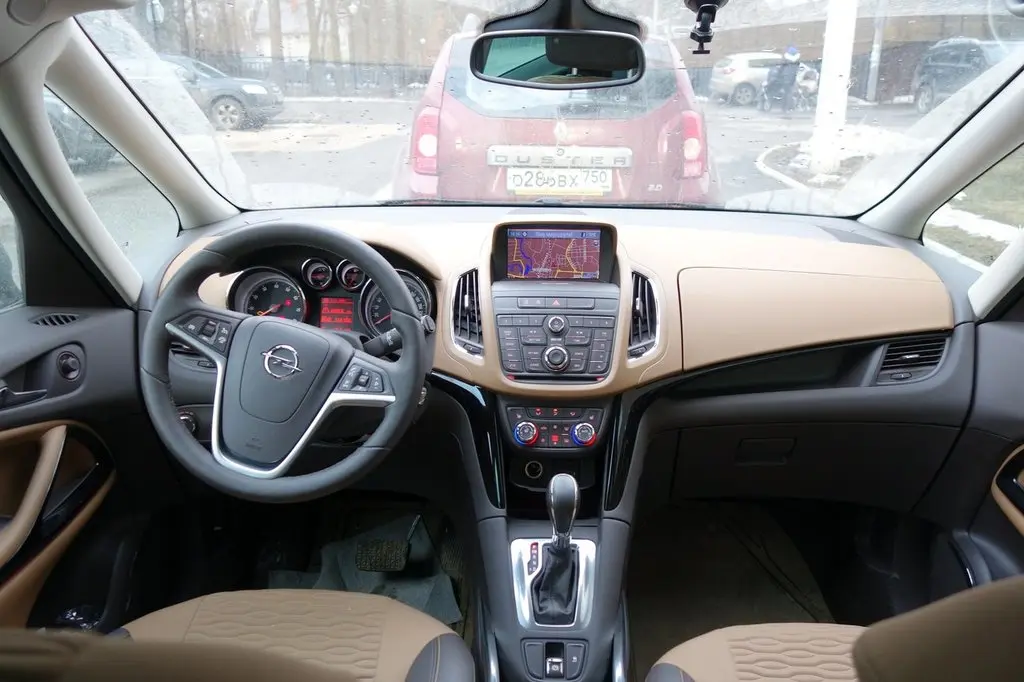 Двигатели Opel Zafira