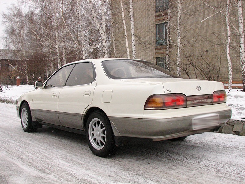 Toyota camry prominent фото