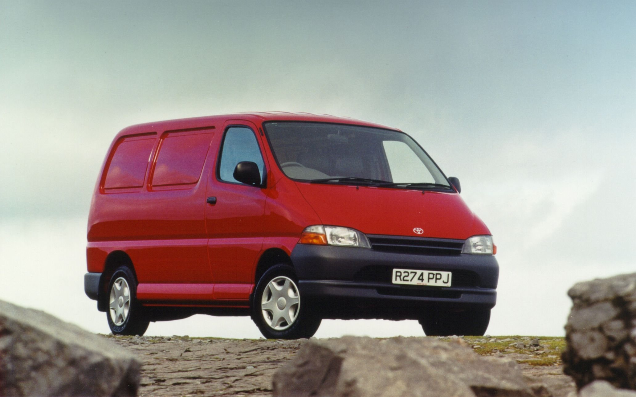 Двигатели Toyota Hiace, Touring Hiace