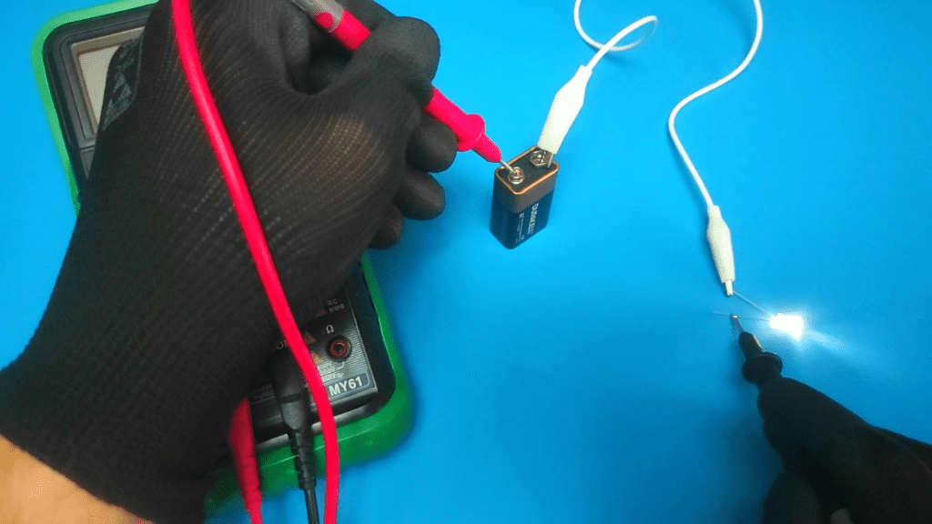 Как измерить ампер постоянного тока с помощью мультиметра
