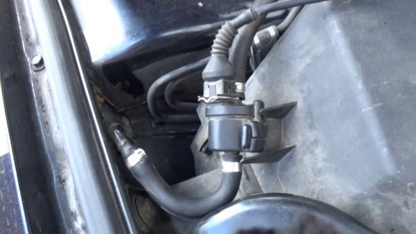 Датчик холостого хода на Volkswagen Passat B3: диагностика и замена своими руками