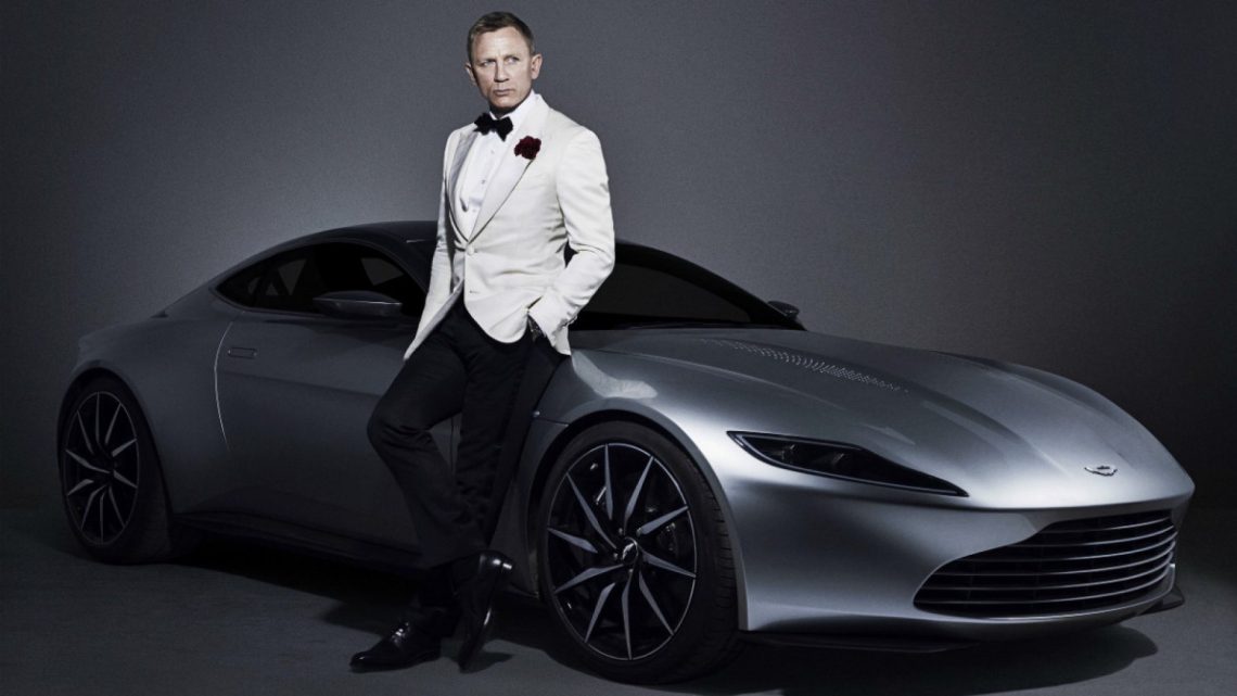 James Bond 007 GoldenEye Aston Martin na aukciji