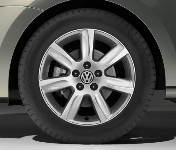 Какие колёса – диски и шины, применяются в автомобилях «Фольксваген Поло» седан, как их правильно выбрать