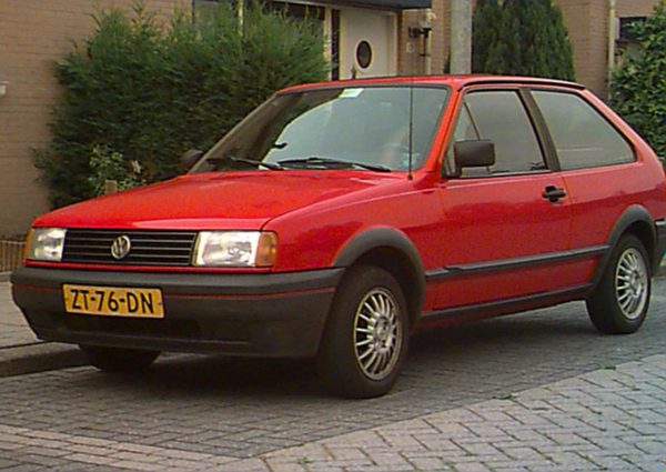 Народный любимец Volkswagen Polo: подробный обзор и технические характеристики