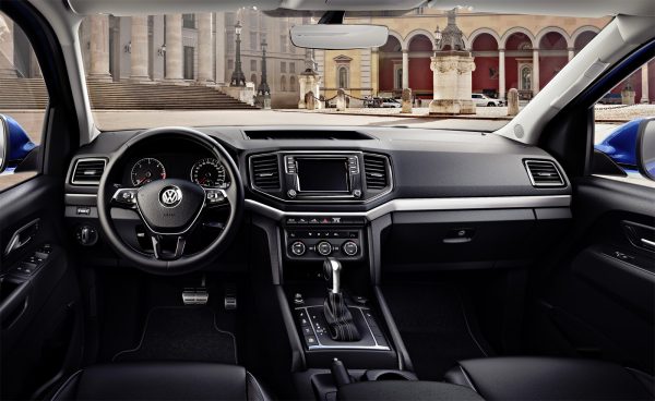 Обзор автомобиля Volkswagen Amarok: от дизайна до начинки