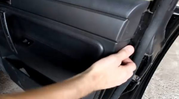 Ремонт дверей Volkswagen Touareg своими руками – это возможно