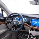 Три поколения Volkswagen Touareg – история появления, характеристики и тест-драйвы