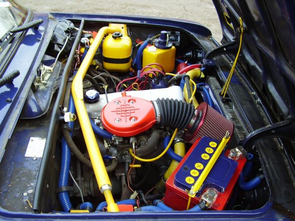 Тюнинг ВАЗ 2103: изменение экстерьера и интерьера, доработка двигателя и подвески