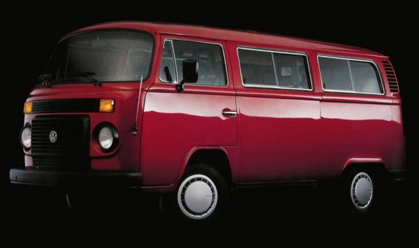 Volkswagen Caravelle: sejarah, model utama, ulasan