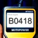OBD2-сканер с кодом ошибки B0418 на экране – диагностика и расшифровка неисправности